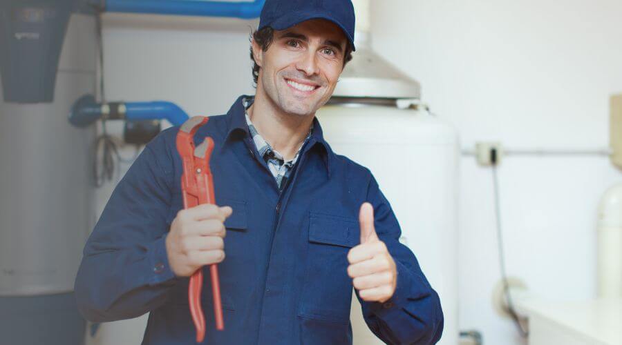 Local annual plumbing maintenance in Romayor, TX